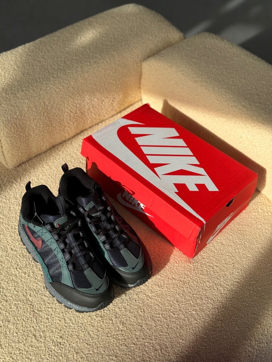 Nike Humara