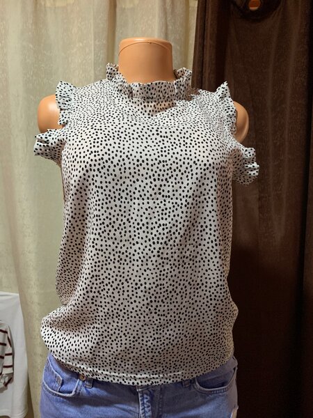 Classy top