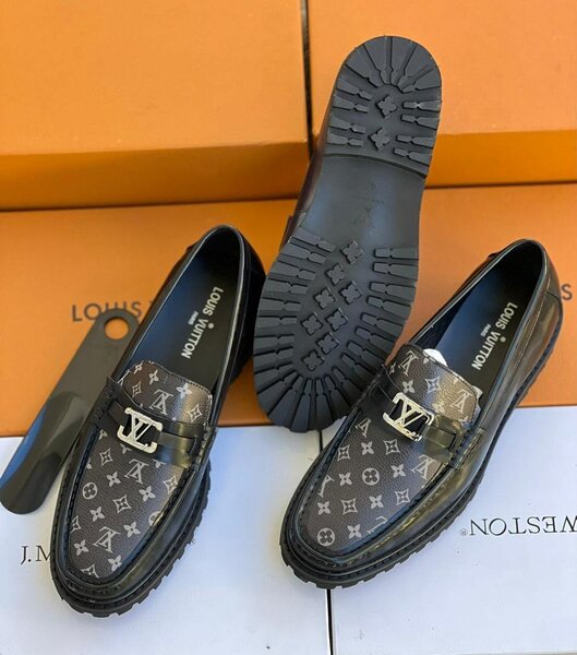 Quality shoes