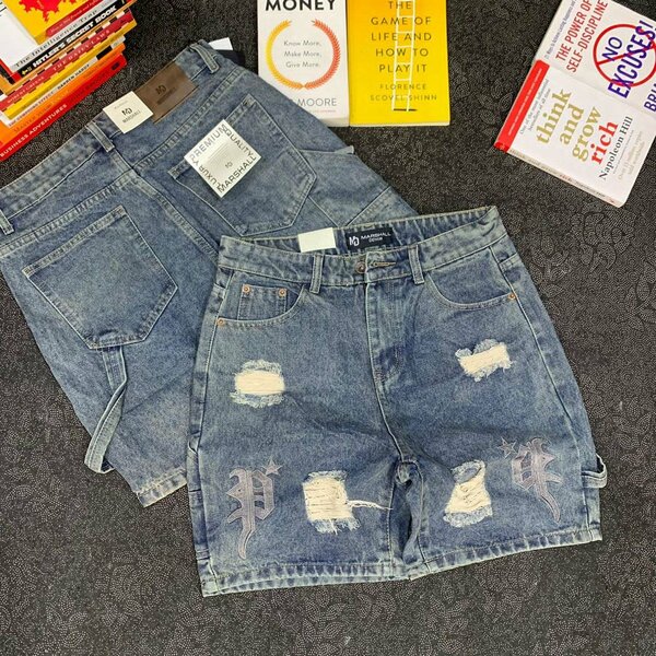 Short jeans