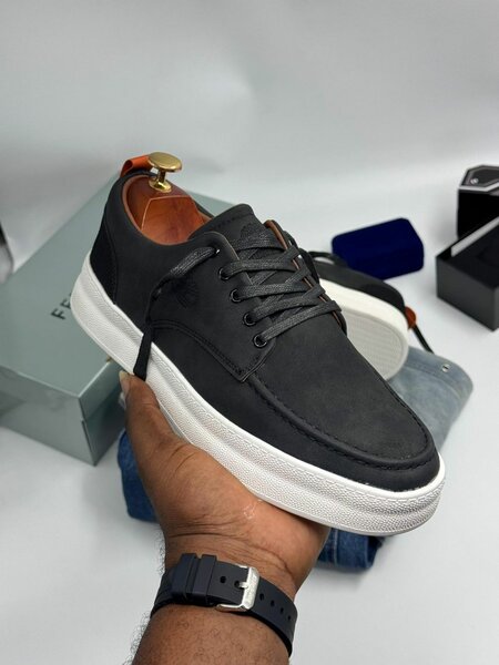 Foot wear