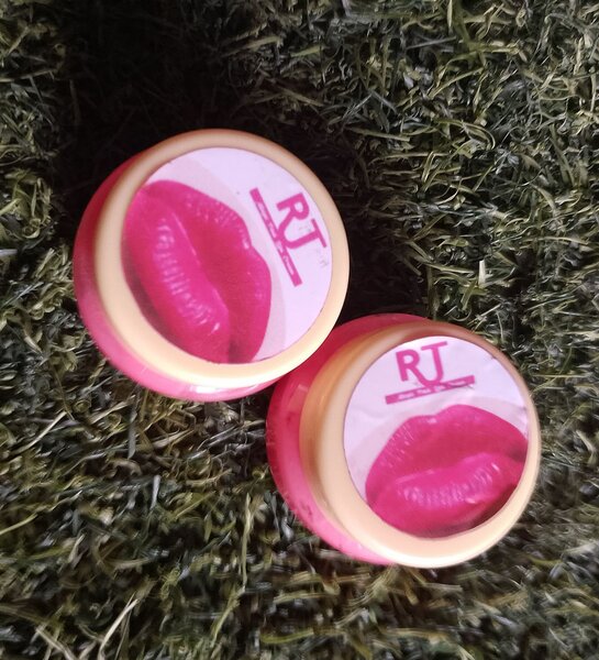 Pink lip cream