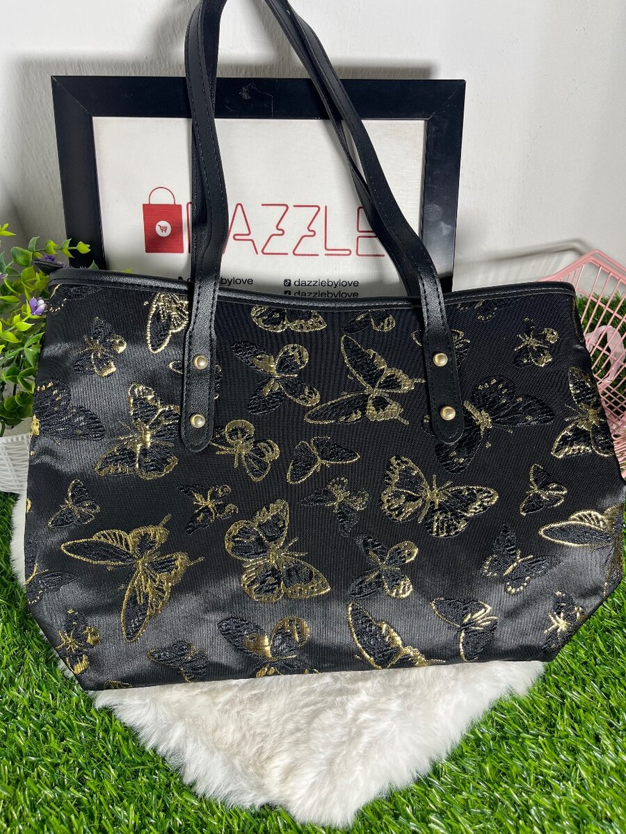 Hand bag