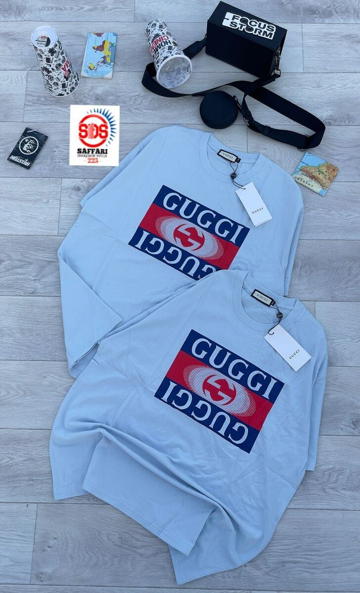 Tee-shirts