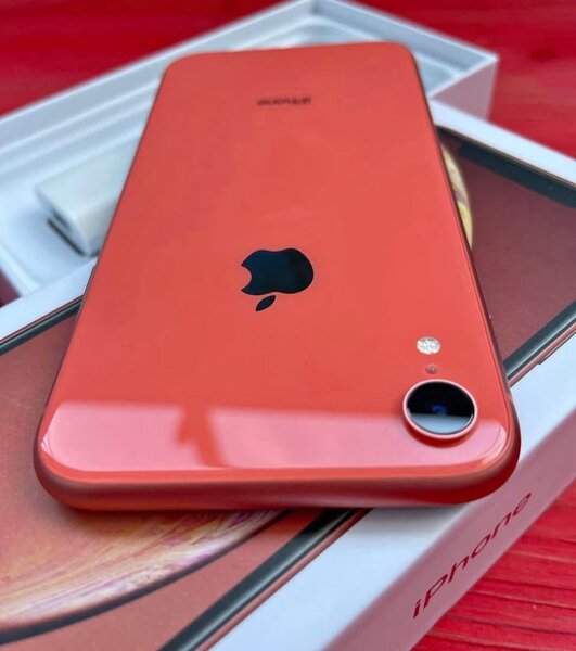 iPhone XR Rouge 64Go