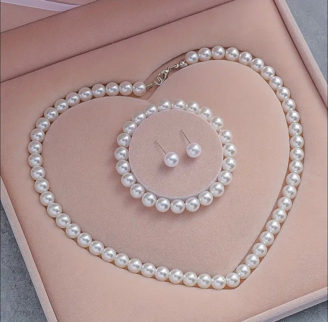 Set de bijoux en perles élégantes