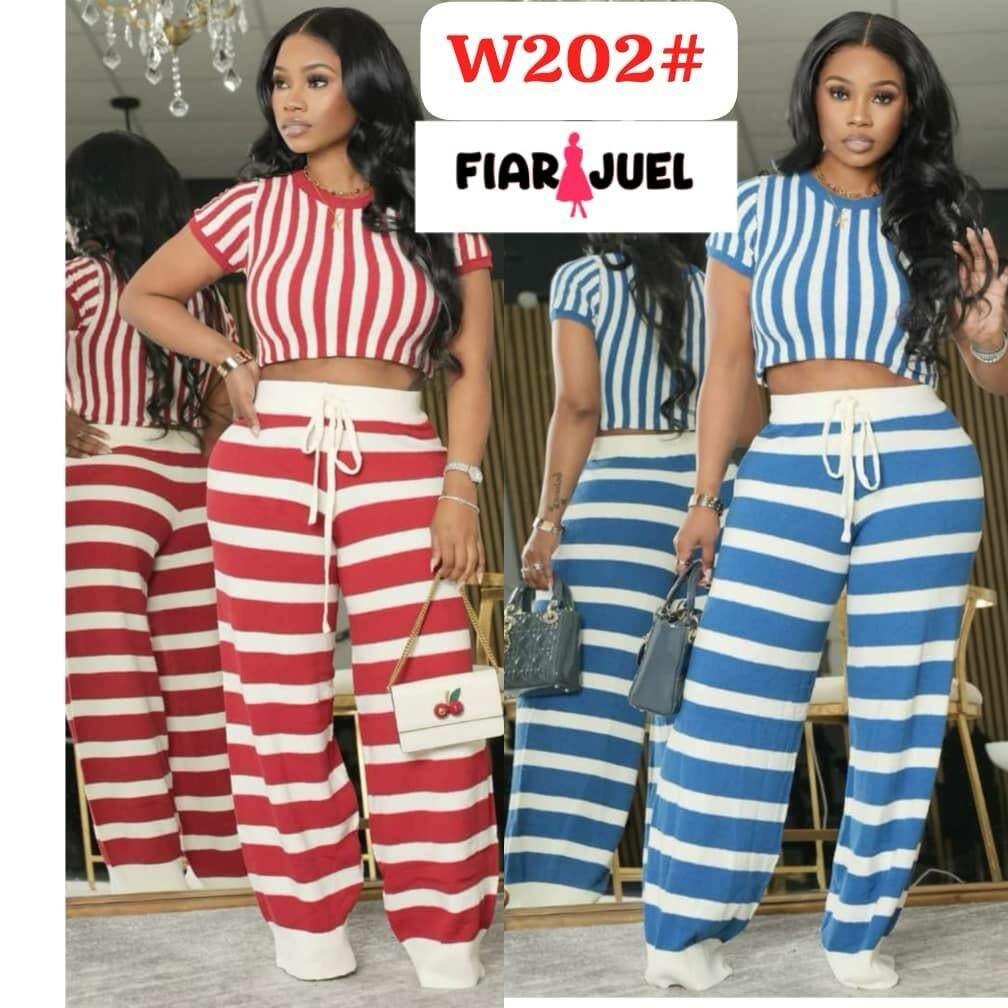 Tenue Rayée Femme Confortable
