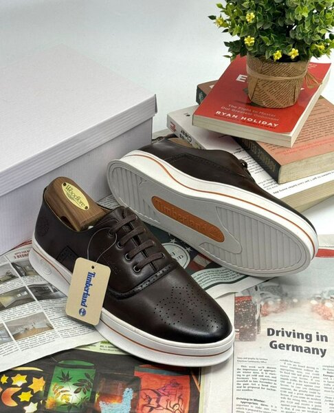 Fashion shoes