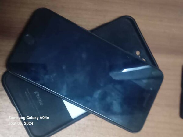 iPhone 7 plus 32gb