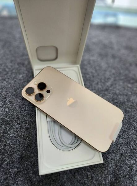 iPhone 16 pro