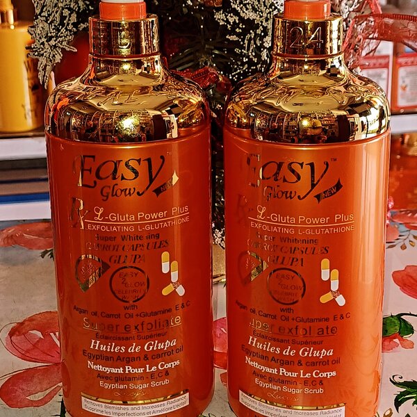 EASY GLOW BODY WASH