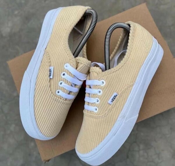 Vans original disponible