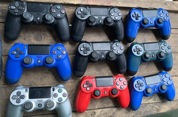 Manettes PS4 D'occasion