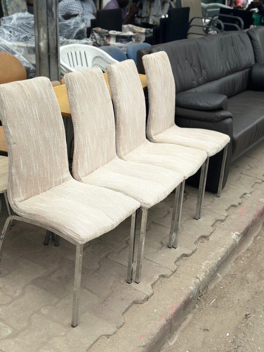 Chaise a manage