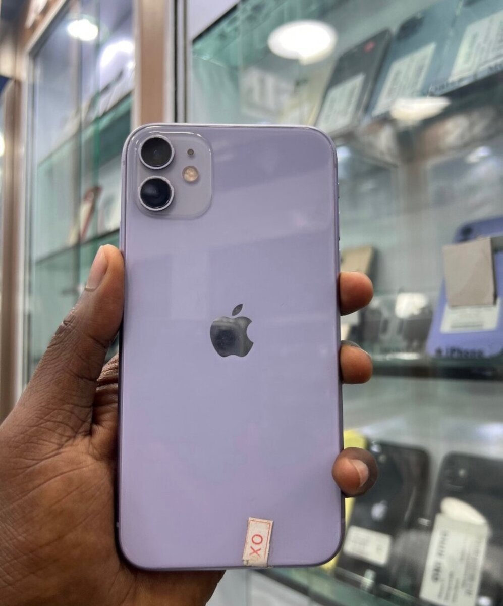 iPhone 11 simple