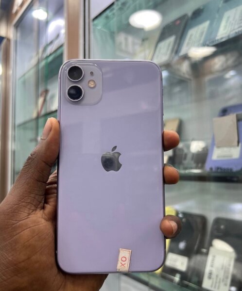 iPhone 11 simple