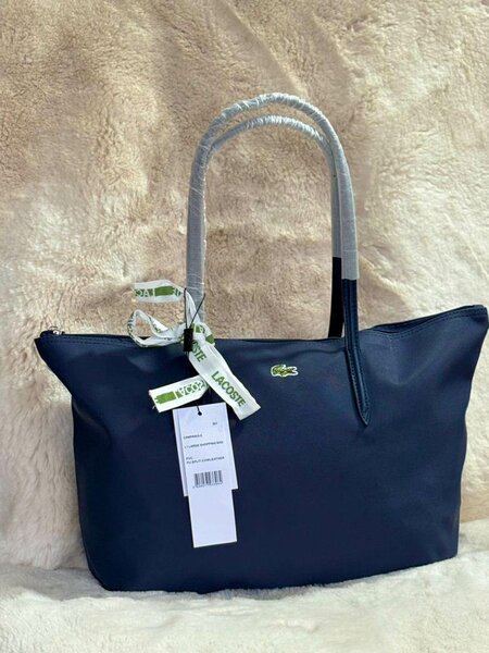 Sac Lacoste