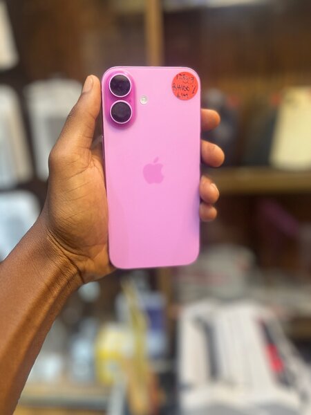 iPhone 16