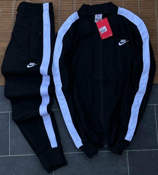 Survêtement Nike