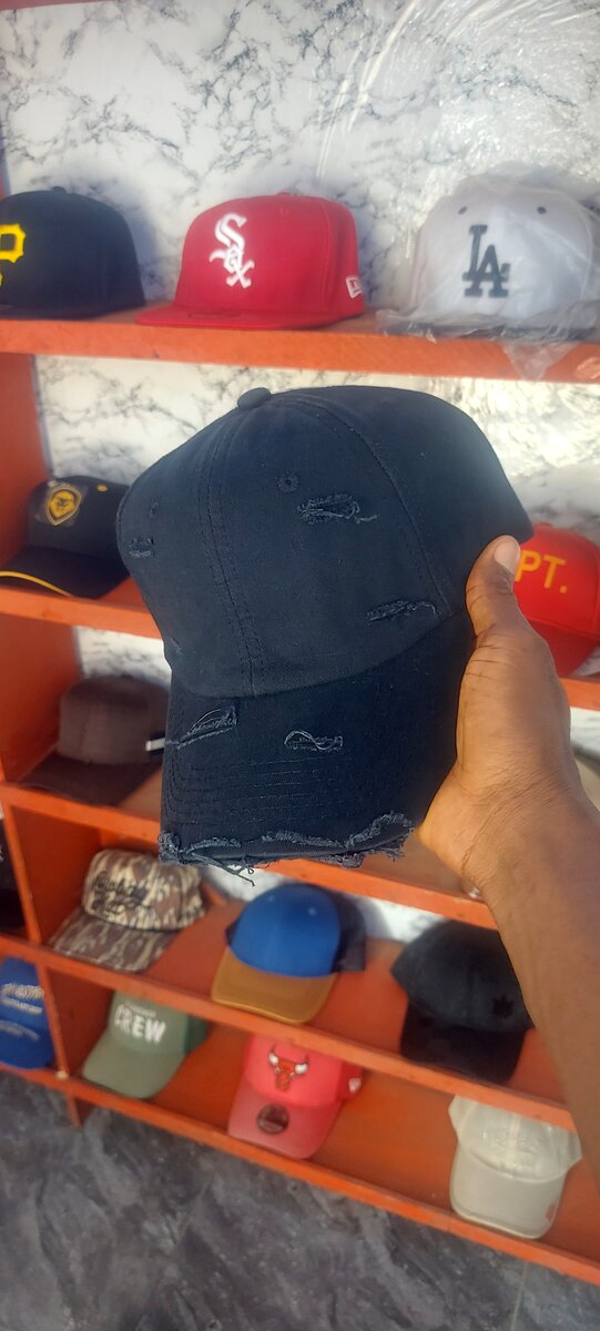 Casquettes neuves