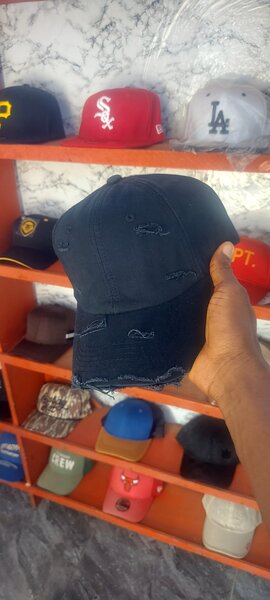 Casquettes neuves