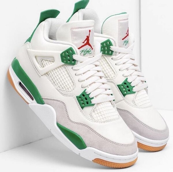 Jordan 4