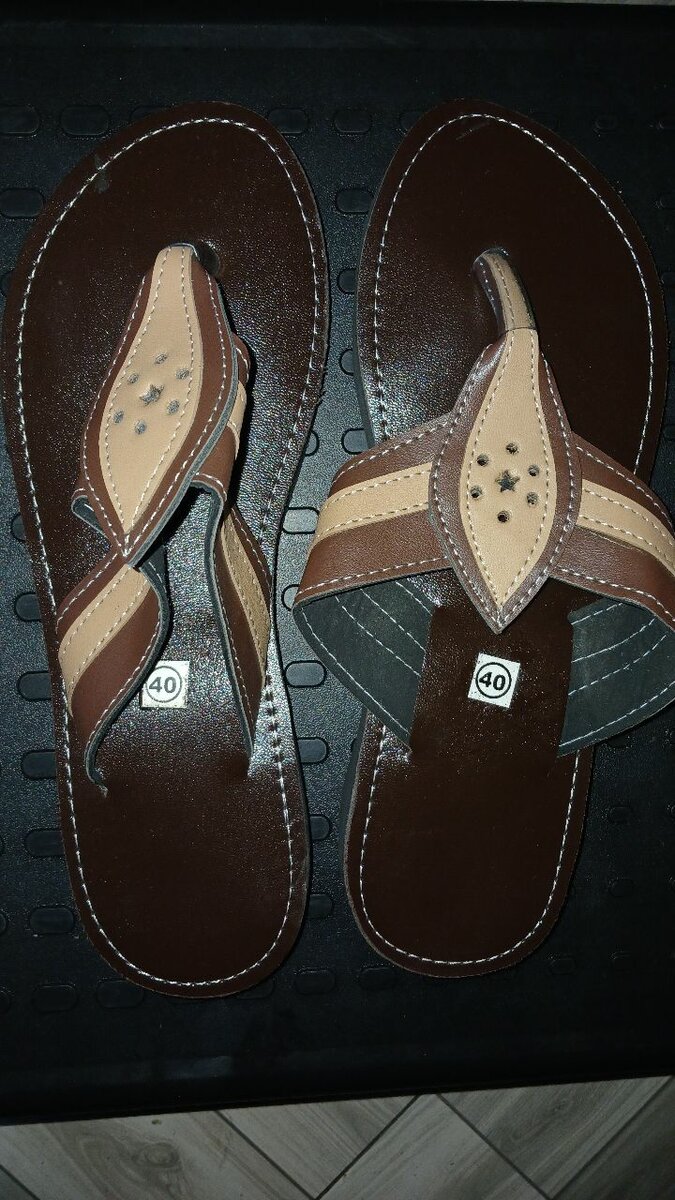 Sandales en cuir confortables
