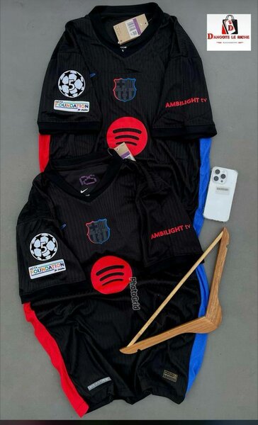 Maillots d'équipe