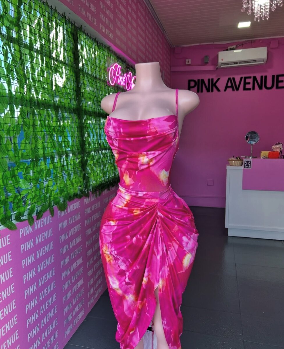 Pink dress