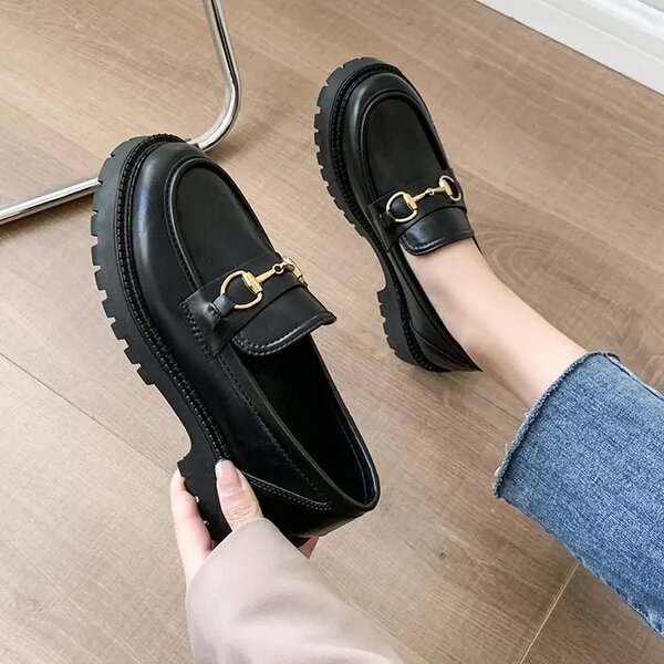 Quality kids shoes