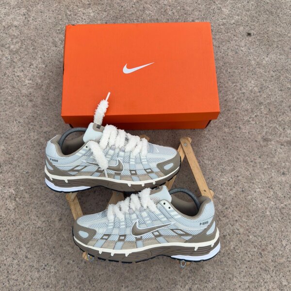Nike Air
