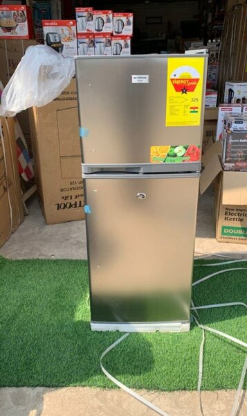 WESTPOOL DOUBLE DOOR FRIDGE 108 LITRES