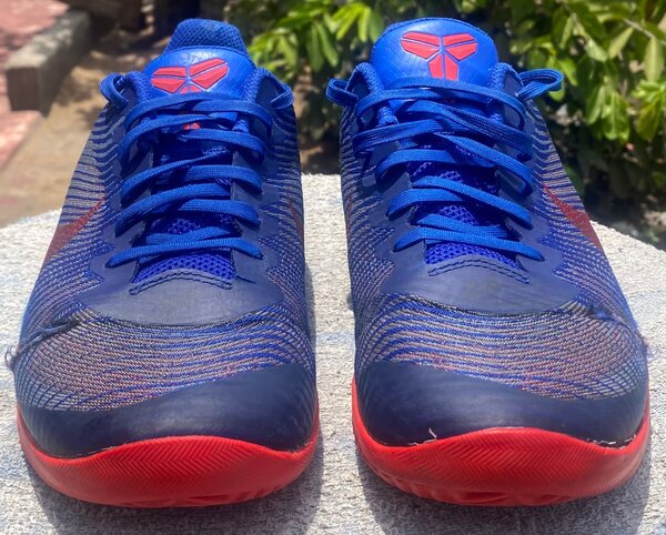 Nike KB Mentality 2 Game Royal