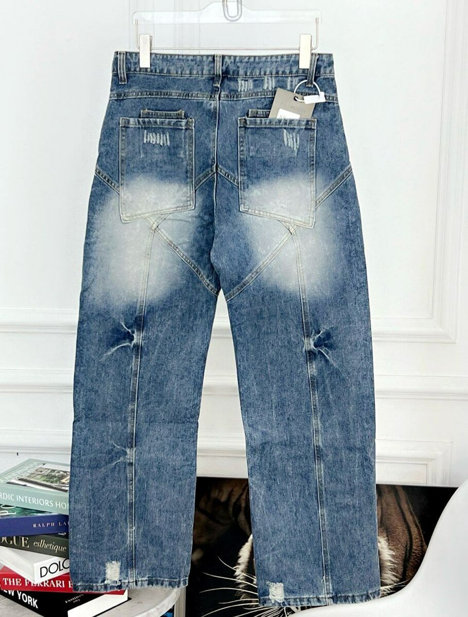 Coloured jeans