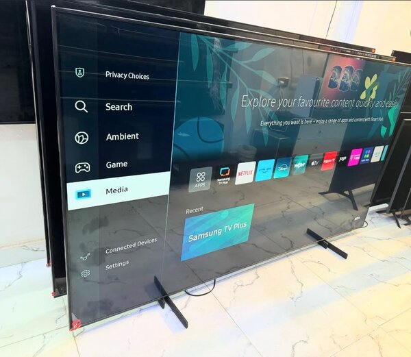 SUMSUNG. 85 Q70C 2023/24 series smart tv