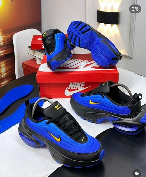NIKE CLASSIC