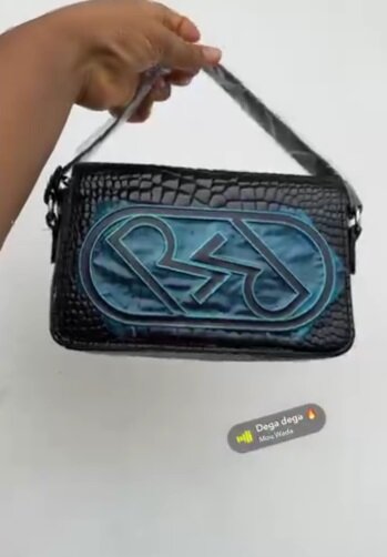 Ce Genre de Sac qui Donne Un Genre