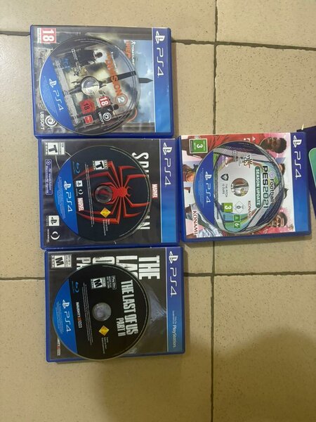 Cd ps4 en bonne état