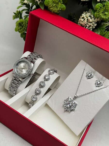 Watch set