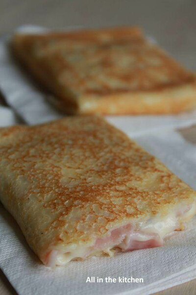 Galette au jambon fromage