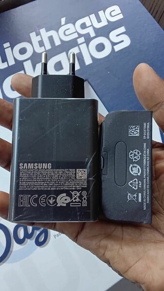 PUISSANT CHARGEUR SAMSUNG 65W