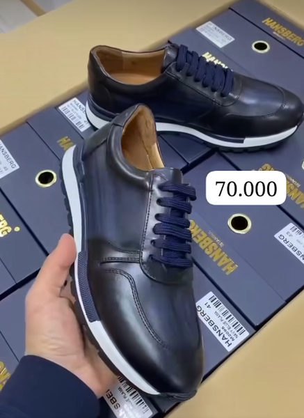 baskets en cuir pour hommes bleues