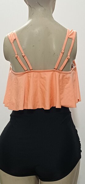 Maillot de bain élégant femme