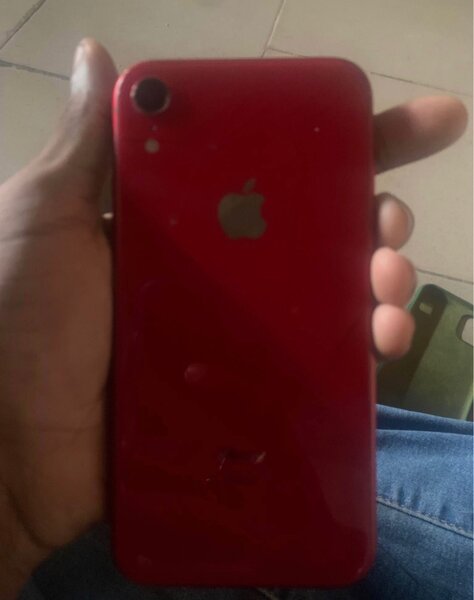 iPhone XR