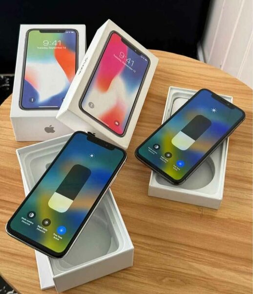 iPhone X - 64 Go