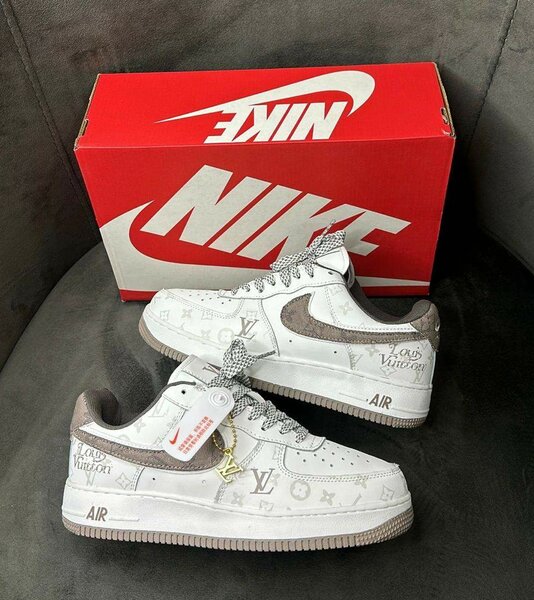 AF1 Louise Vuitton