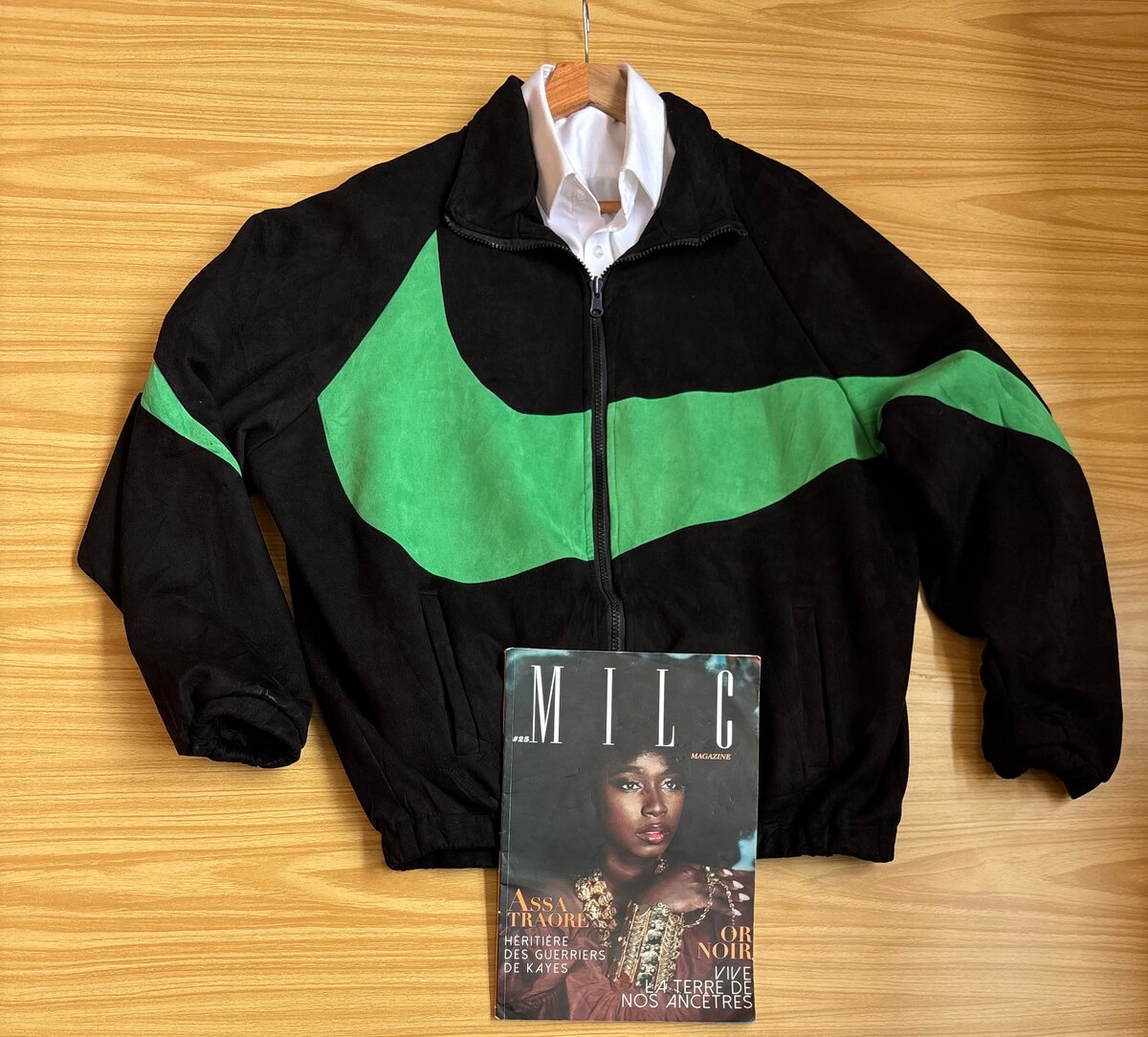 Veste sport noire et verte