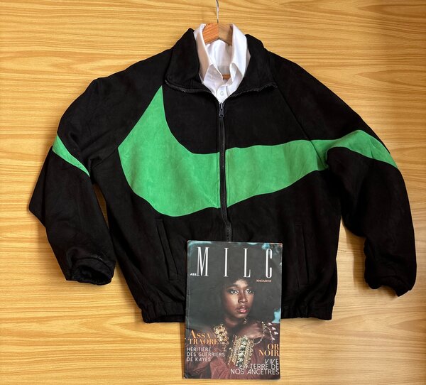 Veste sport noire et verte