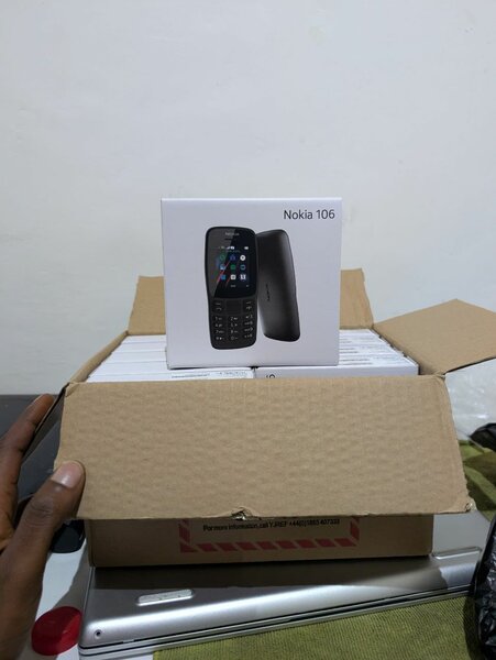 Nokia 106