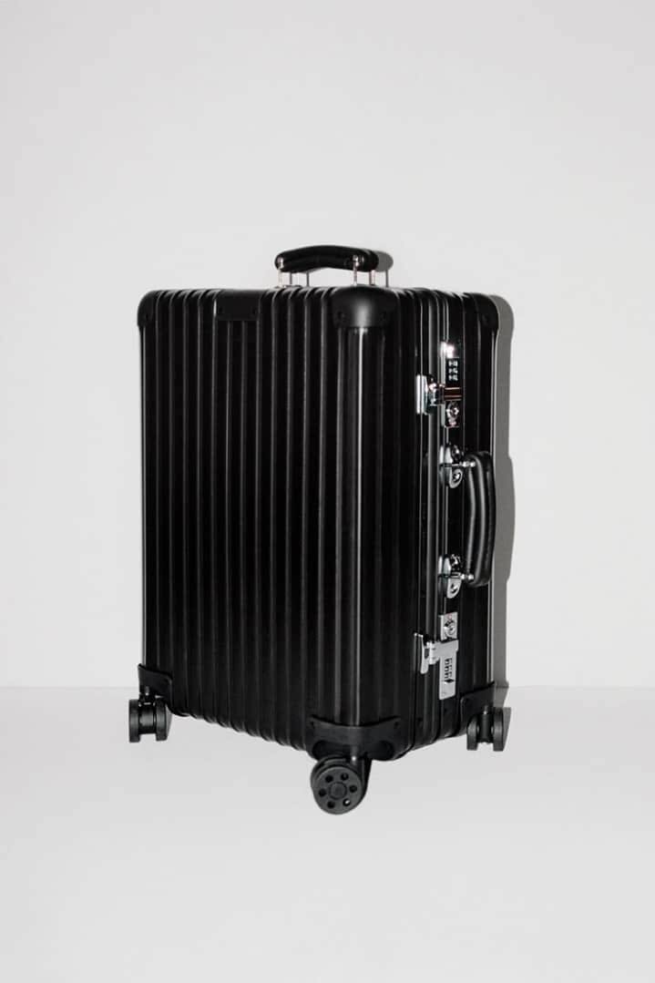 Black Traveling bag